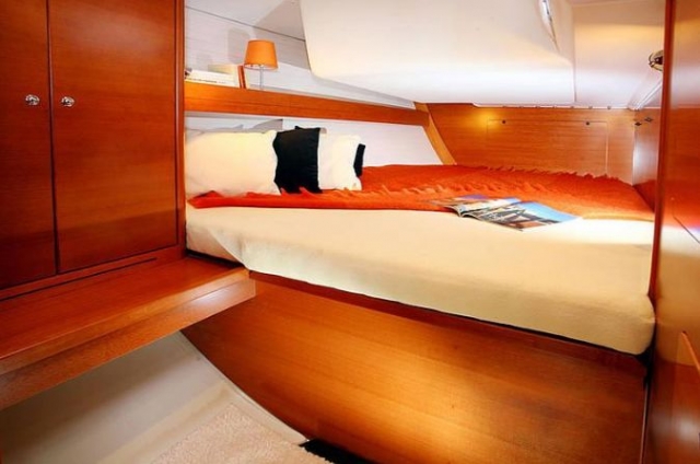  Sailboat room 